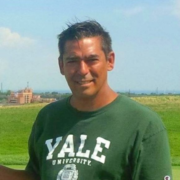 ACCEPTS BEST OFFERS - Picture 1 of 2